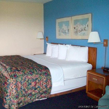 Ridge Crest Hotel West Plains Room photo